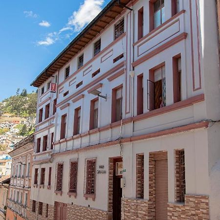 Hostal Carlos Luis Кіто Екстер'єр фото
