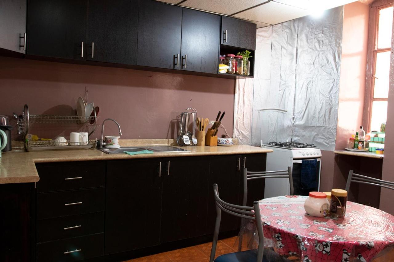 Hostal Carlos Luis Кіто Екстер'єр фото