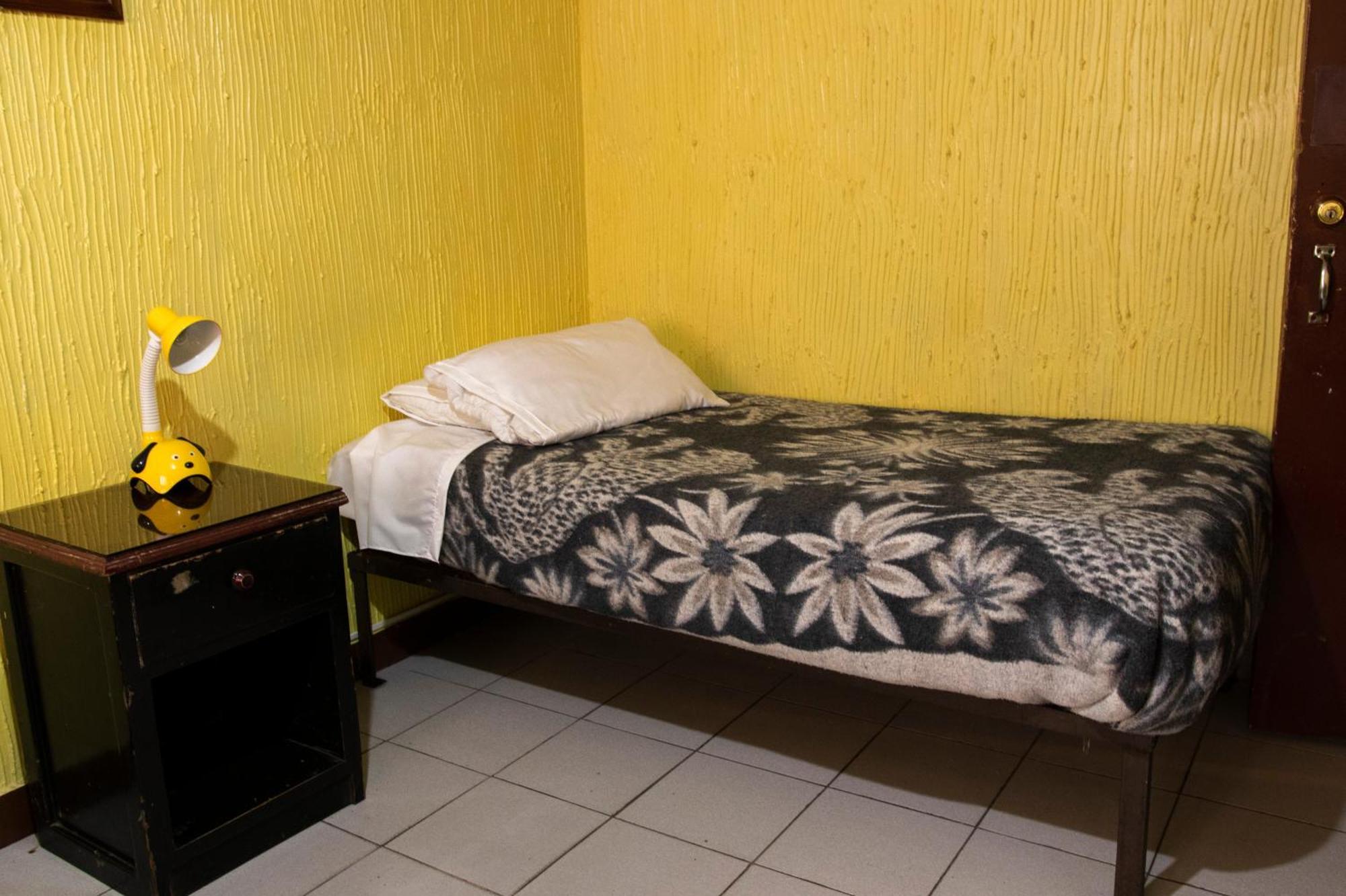 Hostal Carlos Luis Кіто Екстер'єр фото